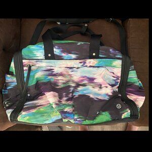 Lululemon Gym Bag Large approximate 19"L x 9"W x 12"H